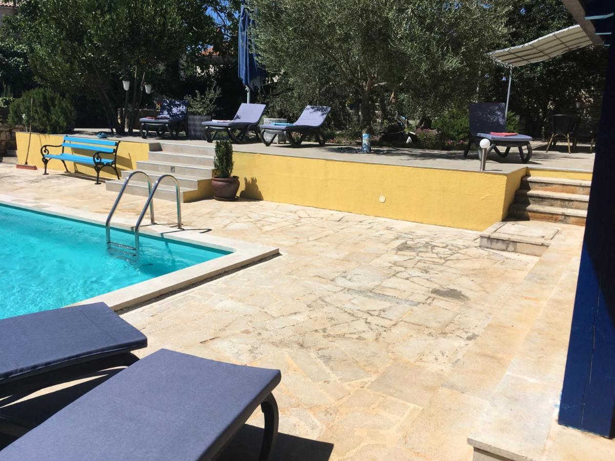 Holiday Home Ava1 With Pool & Holiday Home Ava2 With Whirlpool Бадерна Экстерьер фото